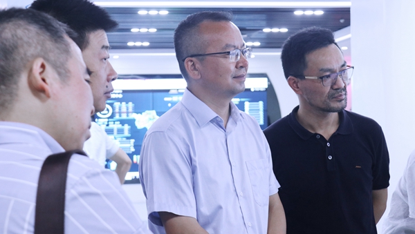 杭州市科技局局長趙喜凱一行蒞臨伊人下载视频考察調研2 杭州市科技局局長趙喜凱一行蒞臨伊人下载视频考察調研2